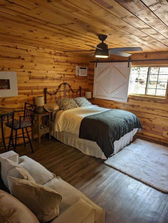 Red Barn Retreat Hotel North Fork ภายนอก รูปภาพ