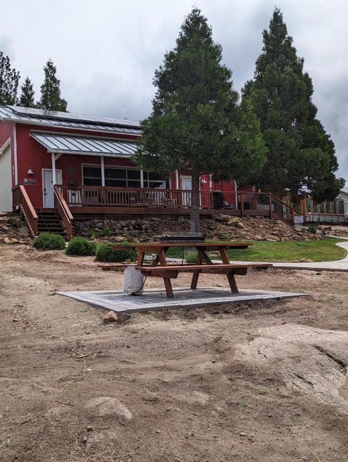 Red Barn Retreat Hotel North Fork ภายนอก รูปภาพ