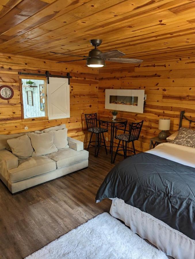 Red Barn Retreat Hotel North Fork ภายนอก รูปภาพ